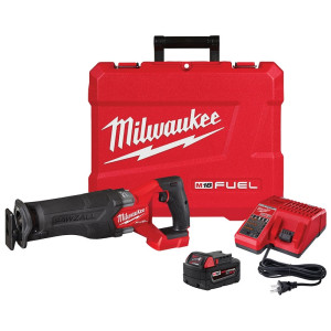 Milwaukee® M18™Fuel Reciprocating Saw Kit